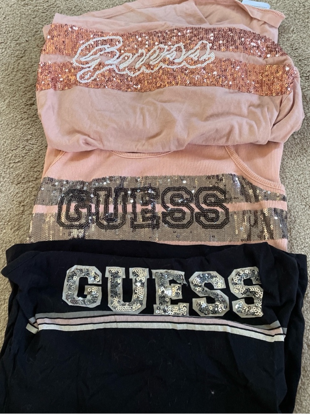 3 GUESS Womens sequin Logo Top in Light Pink and black - Picture 2 of 2